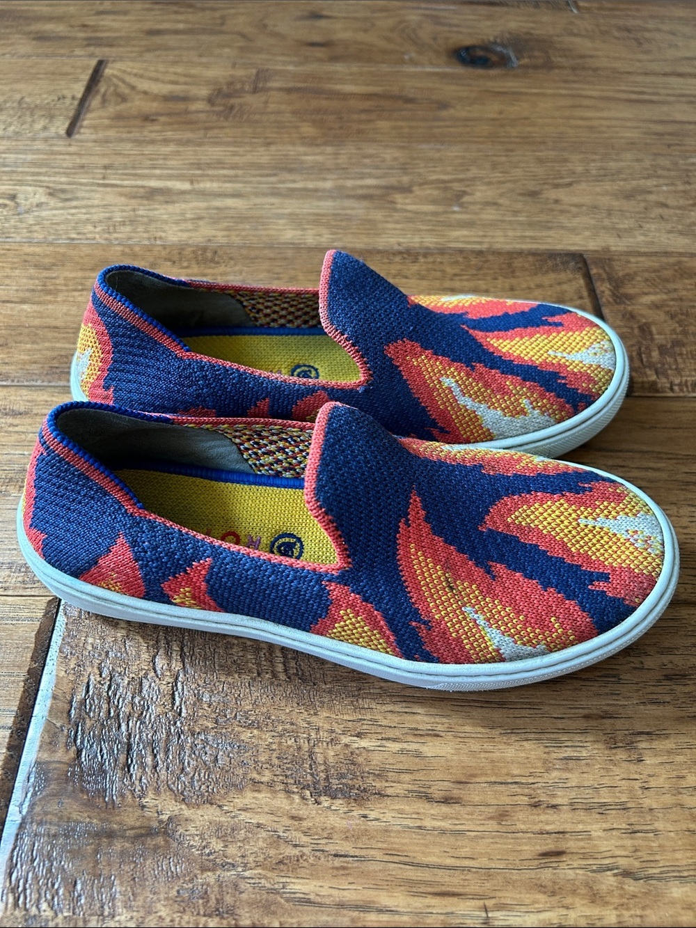 Rothy's The Kids Sneakers Slip On Shoes Navy Flame Sustainable Size 2